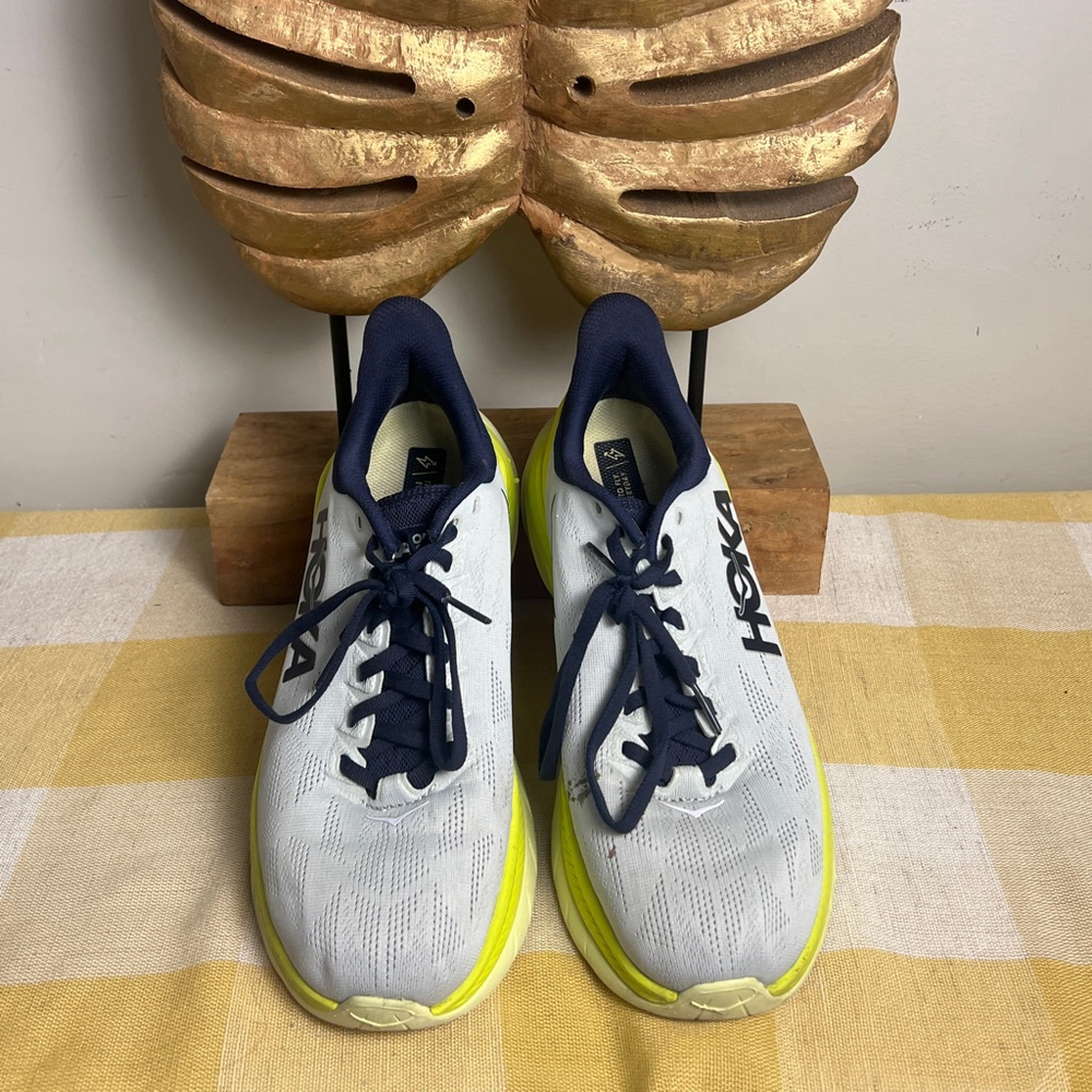Hoka March 4 womens size 9.5 - Picture 9 of 9